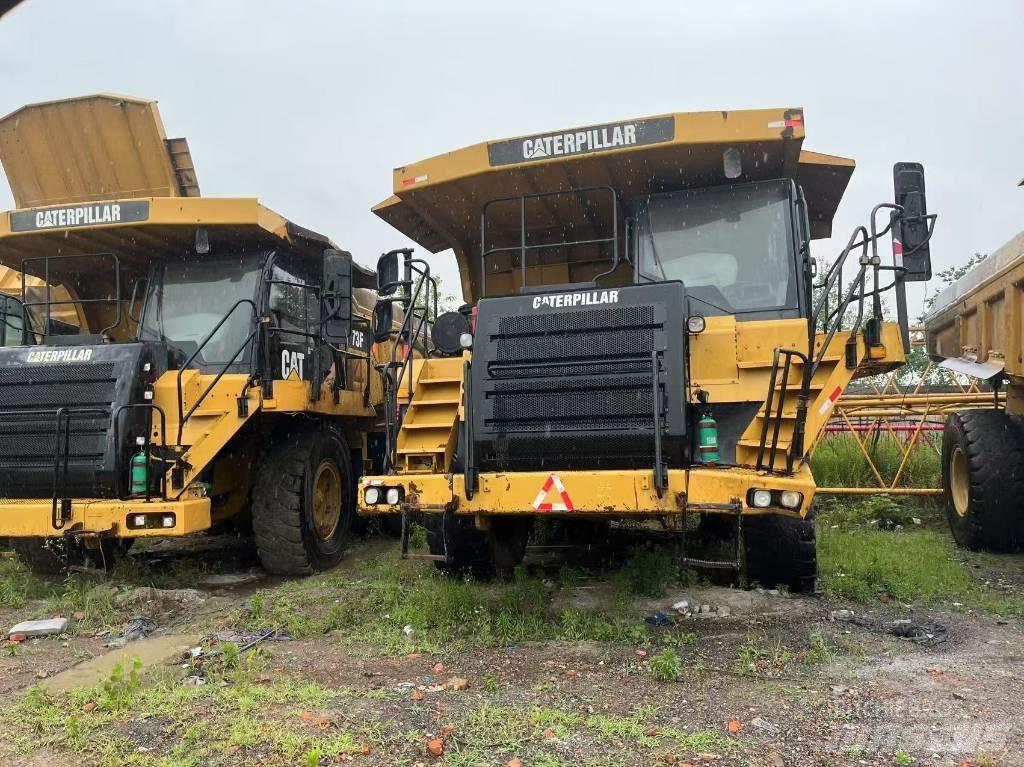 CAT 773 F 鉸接式起吊車