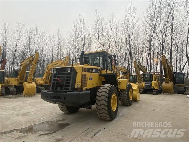 Komatsu WA380 輪胎式裝載機