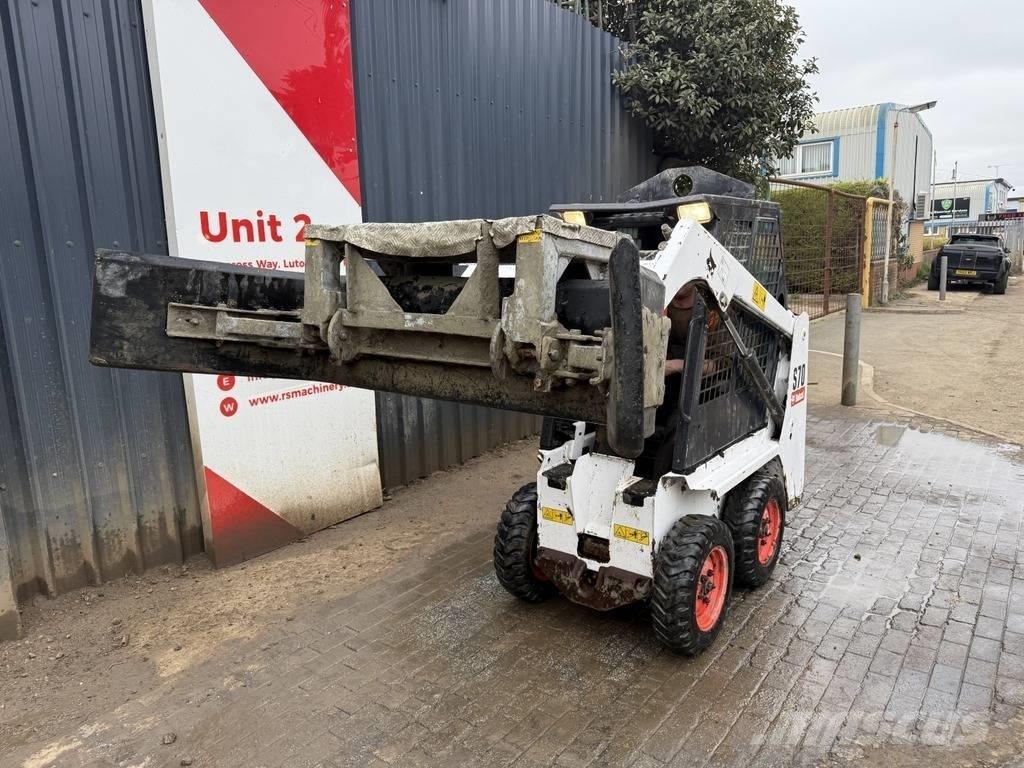 Bobcat S 70 滑移轉向裝載機