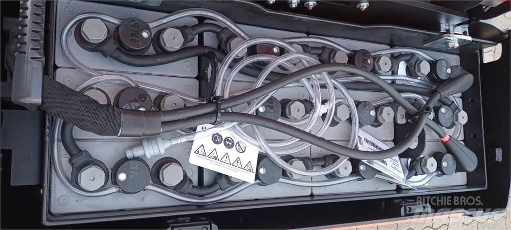 Toyota LPE 250 低架升降機