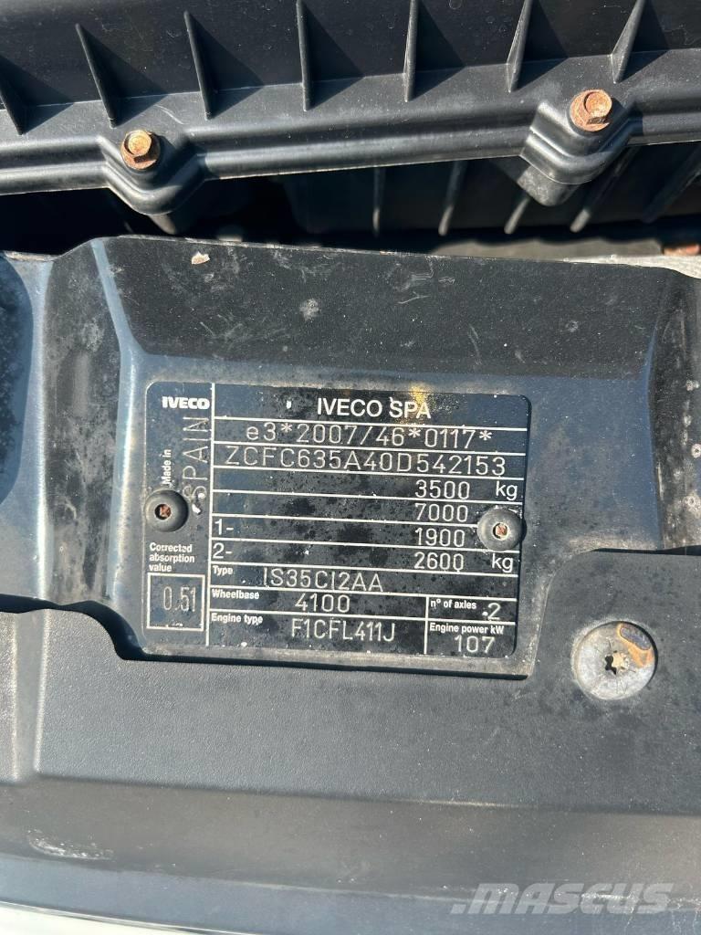 Iveco Daily 35-150 運輸車輛