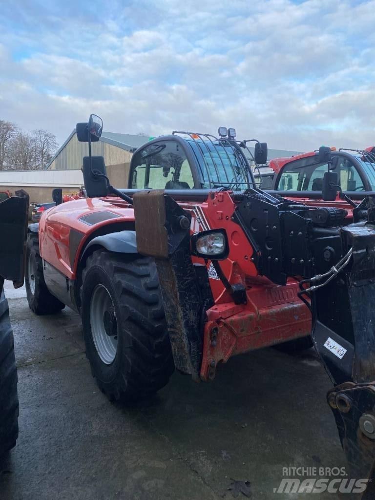 Manitou MT 1840 伸縮臂操作車