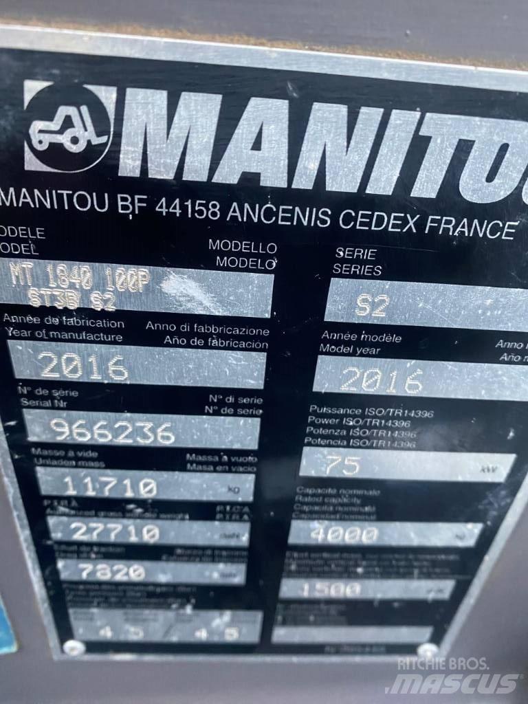 Manitou MT 1840 伸縮臂操作車