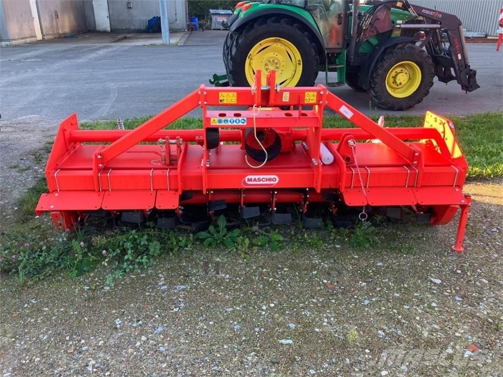 Maschio SC 280 整地工作