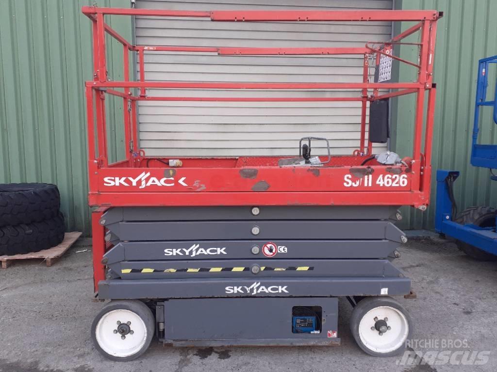 SkyJack SJ 4626 剪式升降機