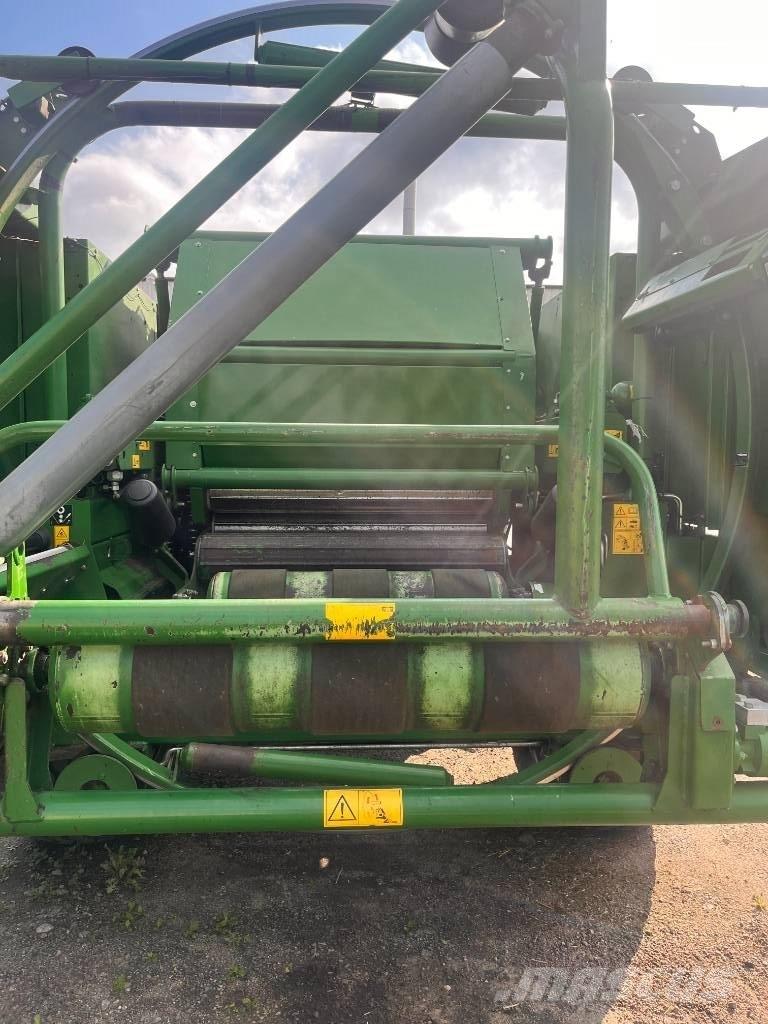 McHale Fusion 2 圓型牧草打包機