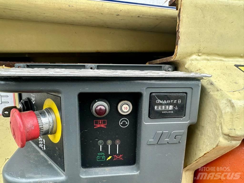 JLG 3246 ES 剪式升降機