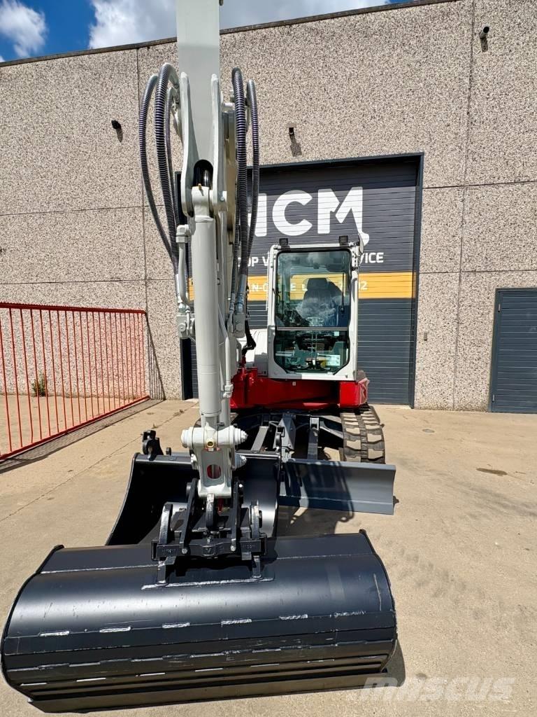 Takeuchi TB 257 FR 小型挖土機/掘鑿機<7t(小型挖掘機)