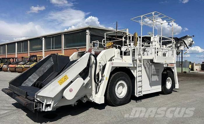 Franex F 392 動物進料機