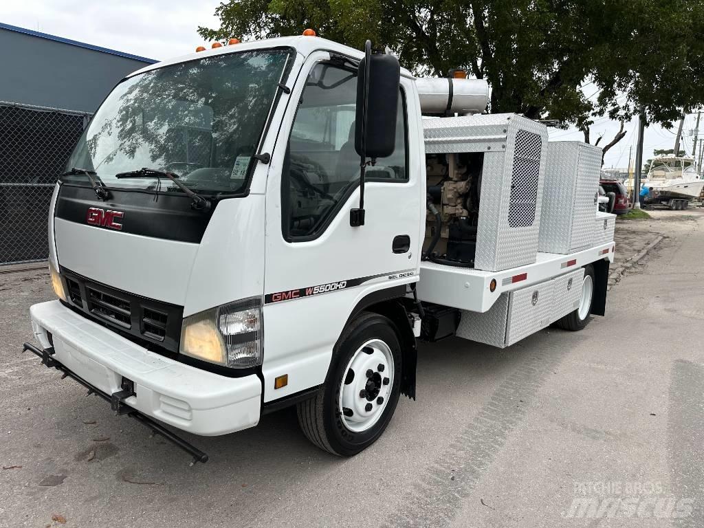 GMC W 5500 HD 組合/真空油槽車