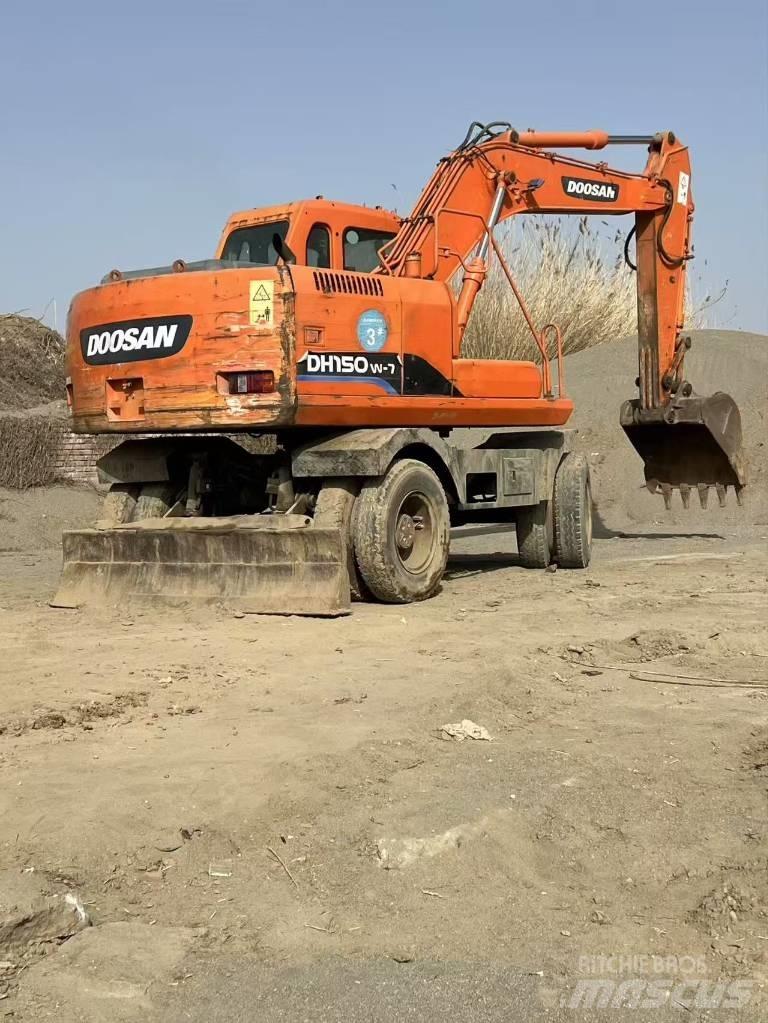 Doosan DH150 W-7 旋轉式挖土機/掘鑿機/挖掘機
