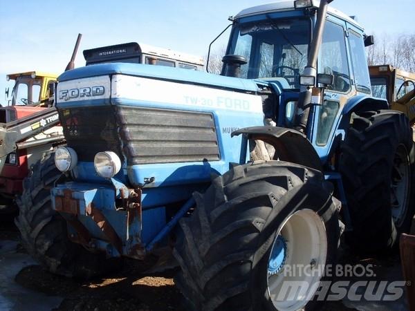 Ford TW 30 曳引機