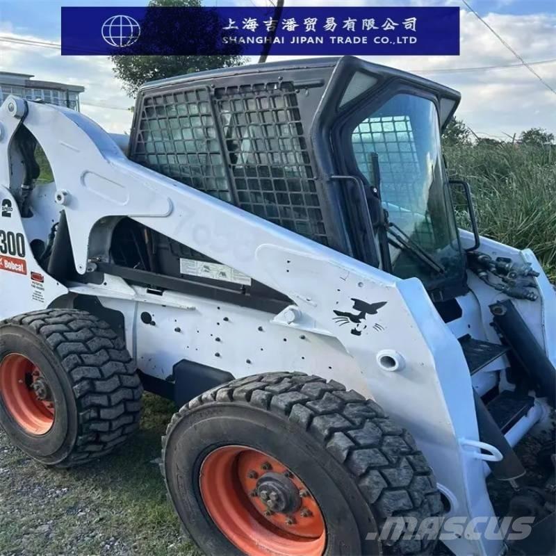 Bobcat s 300 滑移轉向裝載機