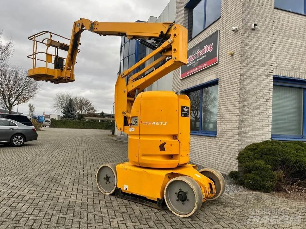 Manitou 120AETJ 曲臂高空作業車