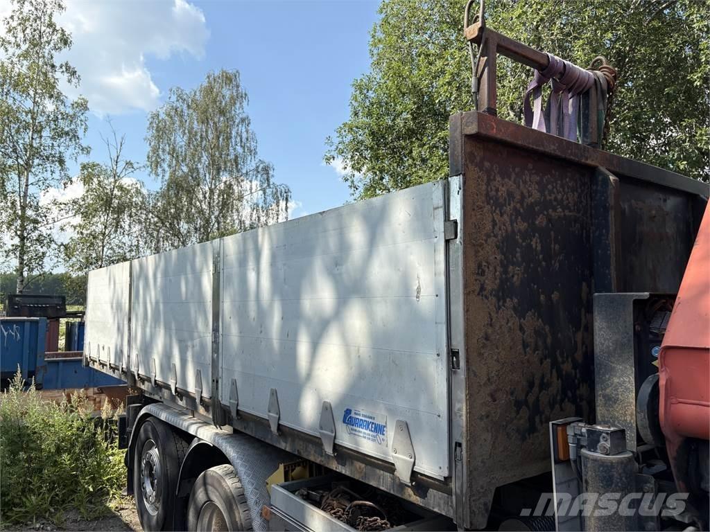 Volvo FM460 6x2*4 起重機卡車