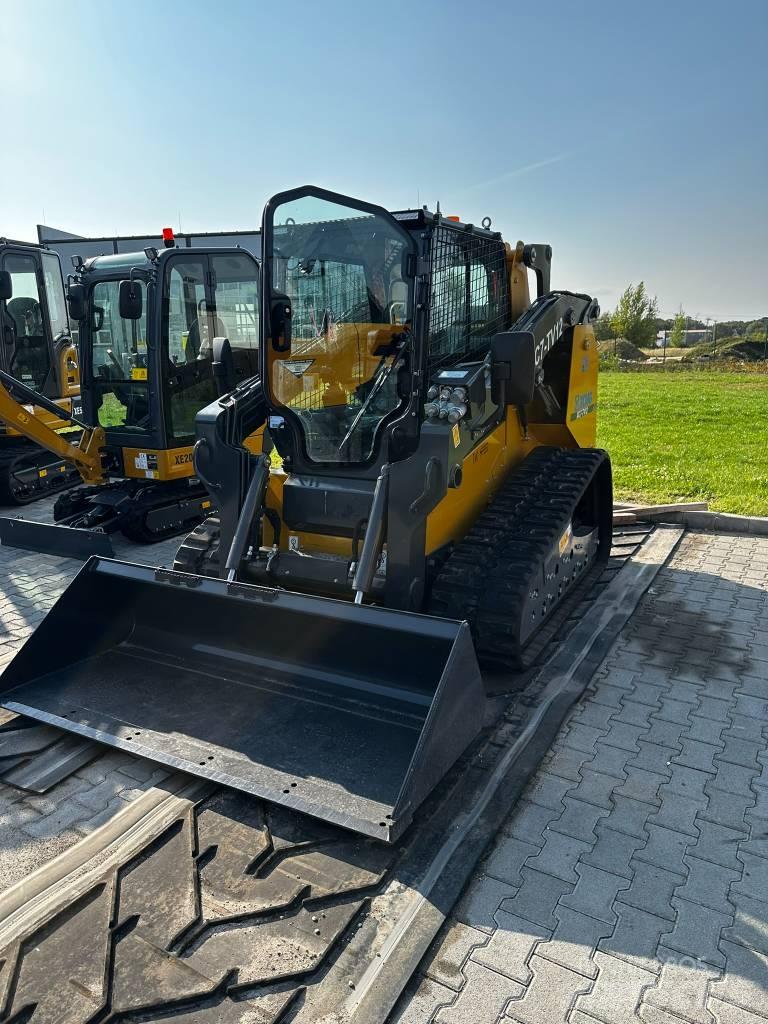 XCMG XC7-TV12 滑移轉向裝載機