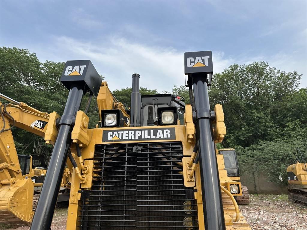 CAT D 7 R 履帶推土機