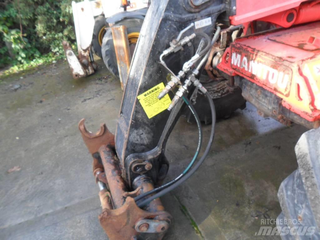 Manitou 627 伸縮臂操作車