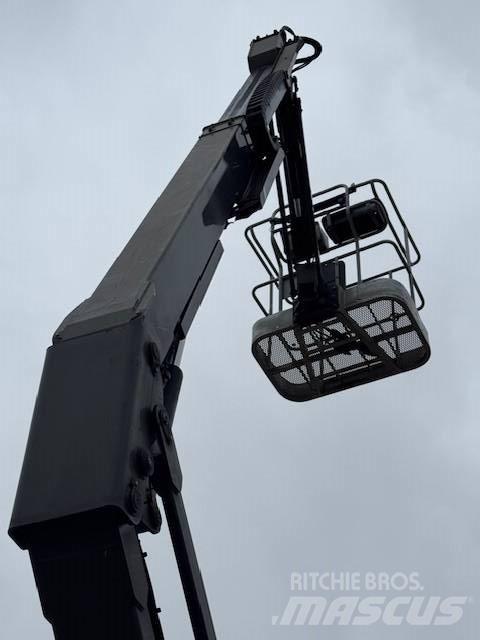 Manitou 120 AETJ 3D 曲臂高空作業車