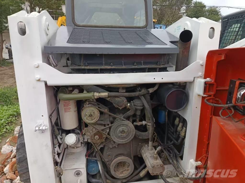 Bobcat S 590 滑移轉向裝載機