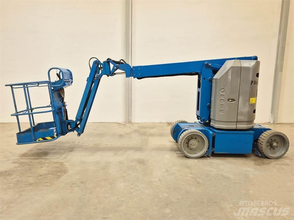 Genie Z30 20NRJ 曲臂高空作業車