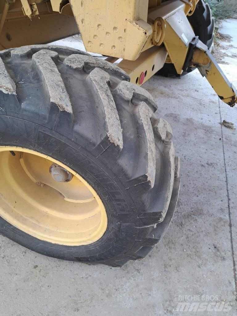 New Holland TX 66 聯合收穫機