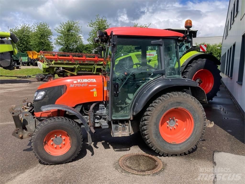 Kubota M7040 小型曳引機