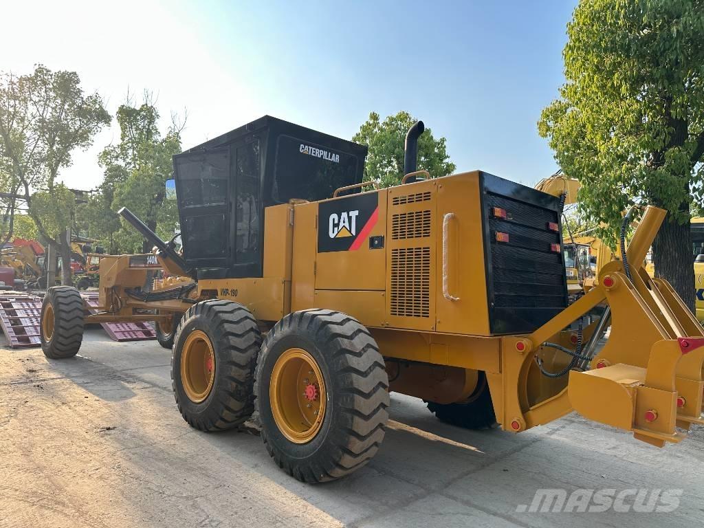CAT CAT140K 平土機