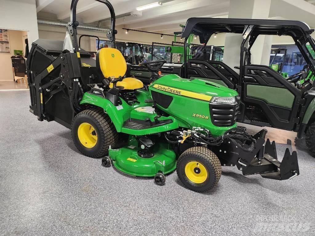 John Deere 950R 騎乘式割草機