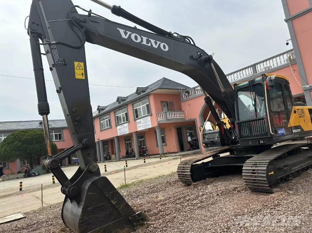 Volvo EC 240 履帶式 挖土機/掘鑿機/挖掘機