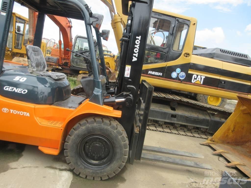 Toyota FD 30 柴油卡車