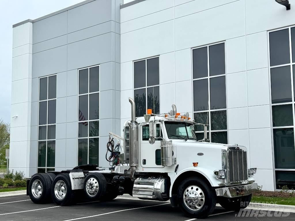 Peterbilt 357 曳引機組件