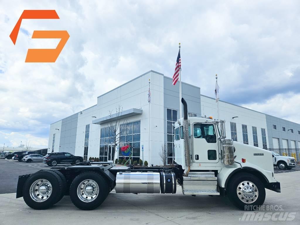 Kenworth T 800 曳引機組件