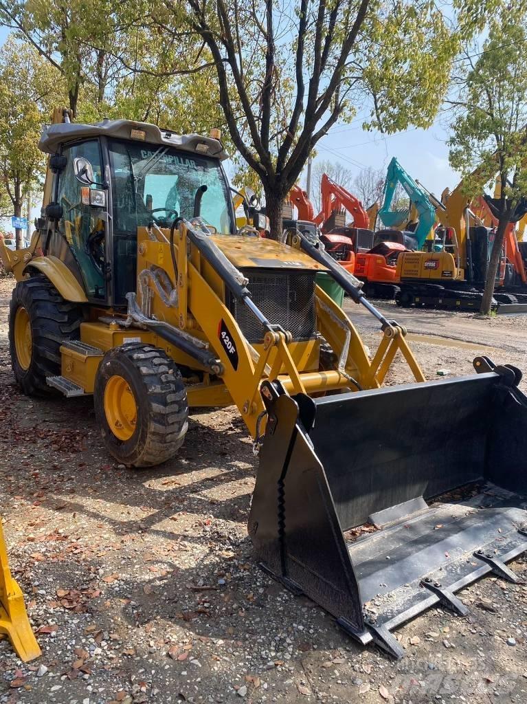 CAT 420 F 反鏟裝載機