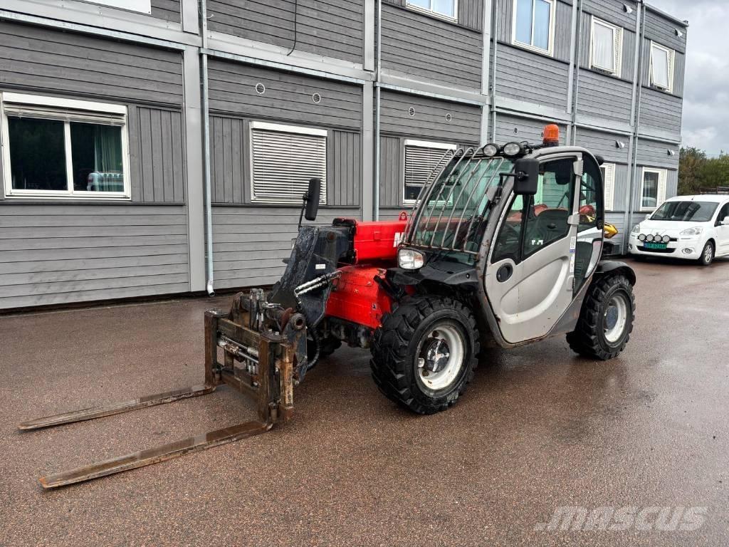 Manitou MT 625 伸縮臂操作車