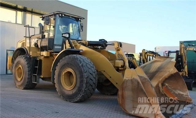 CAT 966M 輪胎式裝載機