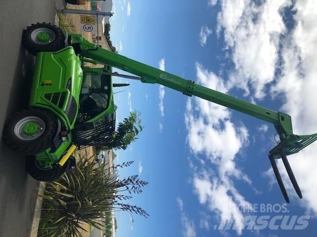 Merlo 27.6 伸縮臂操作車