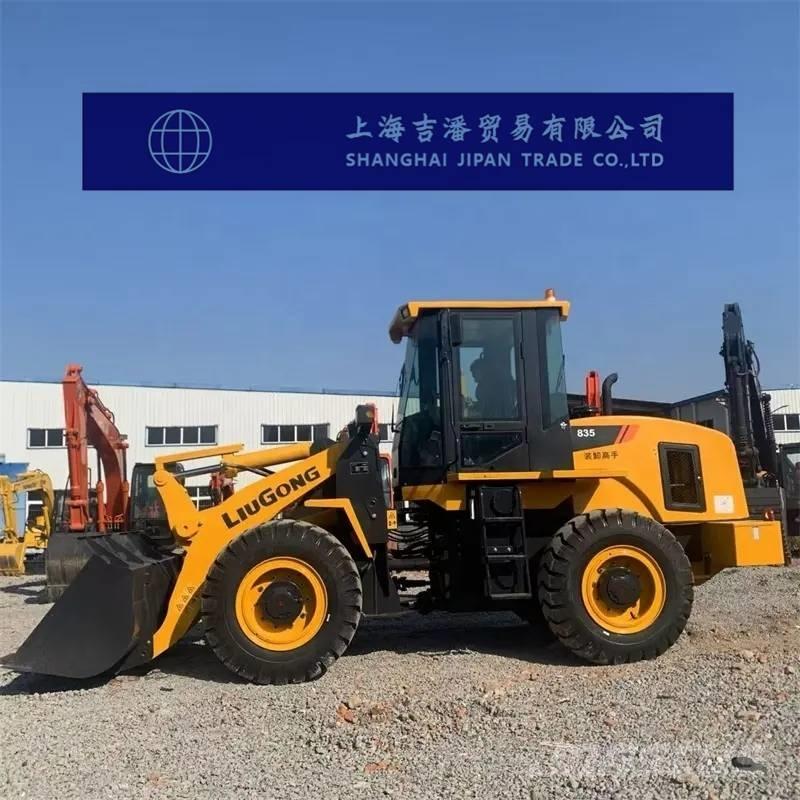 LiuGong CLG 835 輪胎式裝載機