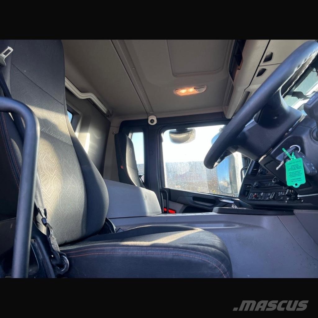 Scania XT410 傾卸式卡車