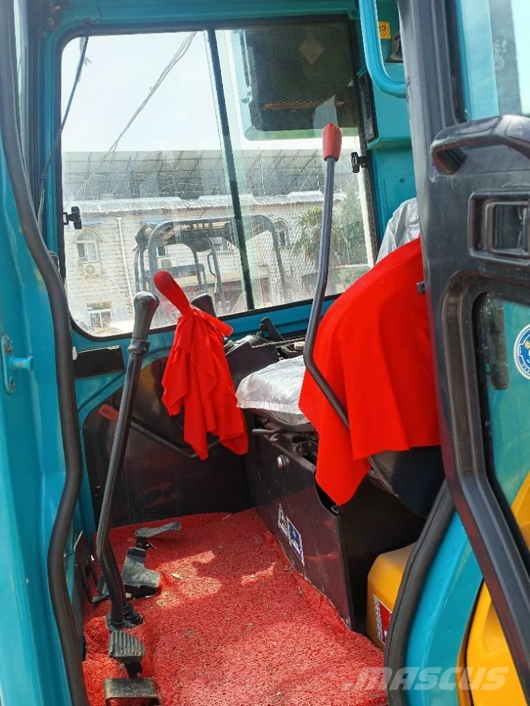 Kubota 30 小型挖土機/掘鑿機<7t(小型挖掘機)