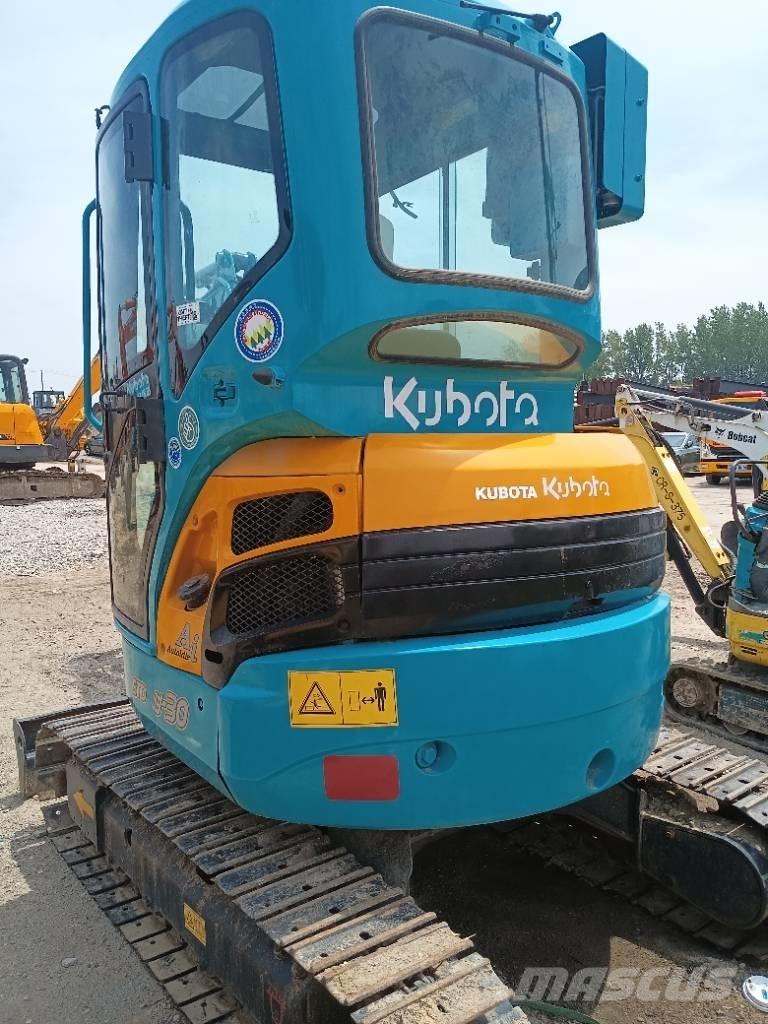 Kubota 30 小型挖土機/掘鑿機<7t(小型挖掘機)