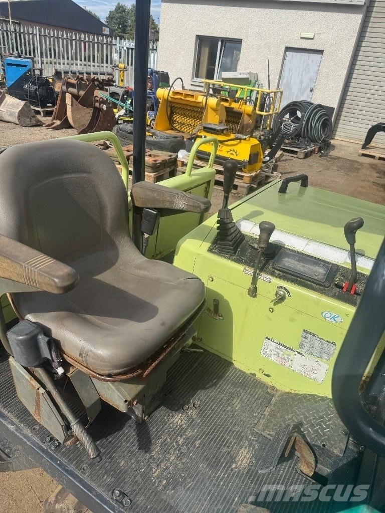 Yanmar C 30 履帶式傾卸車/翻斗車