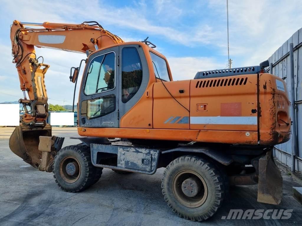 Doosan DX 210 W 旋轉式挖土機/掘鑿機/挖掘機