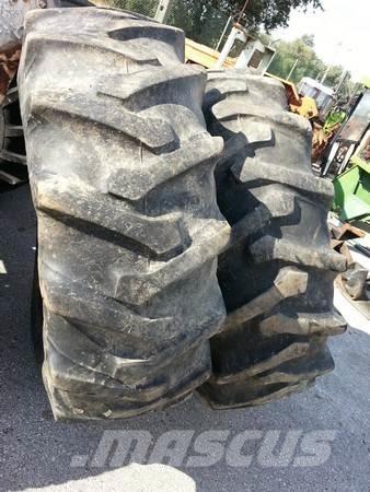  Pneus 18.4-30 輪胎、車輪和輪圈