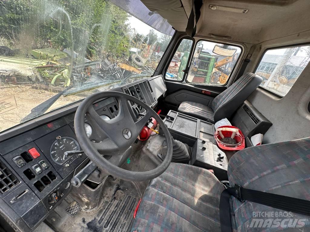 Mercedes-Benz 2531 起重機卡車