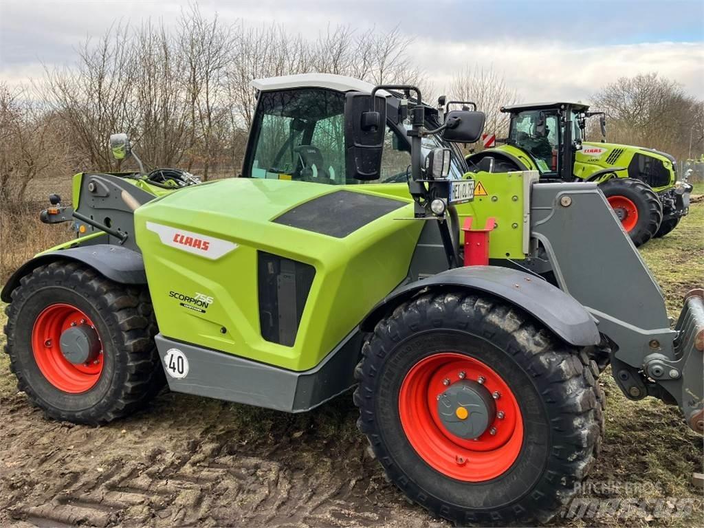CLAAS SCORPION 756 伸縮臂操作車