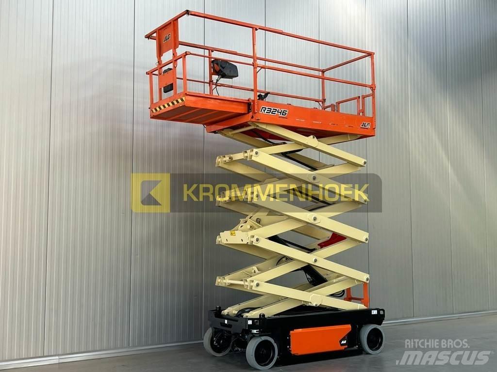 JLG R 3246 剪式升降機