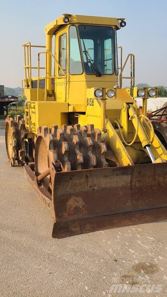 CAT 815 B 土壤壓實機