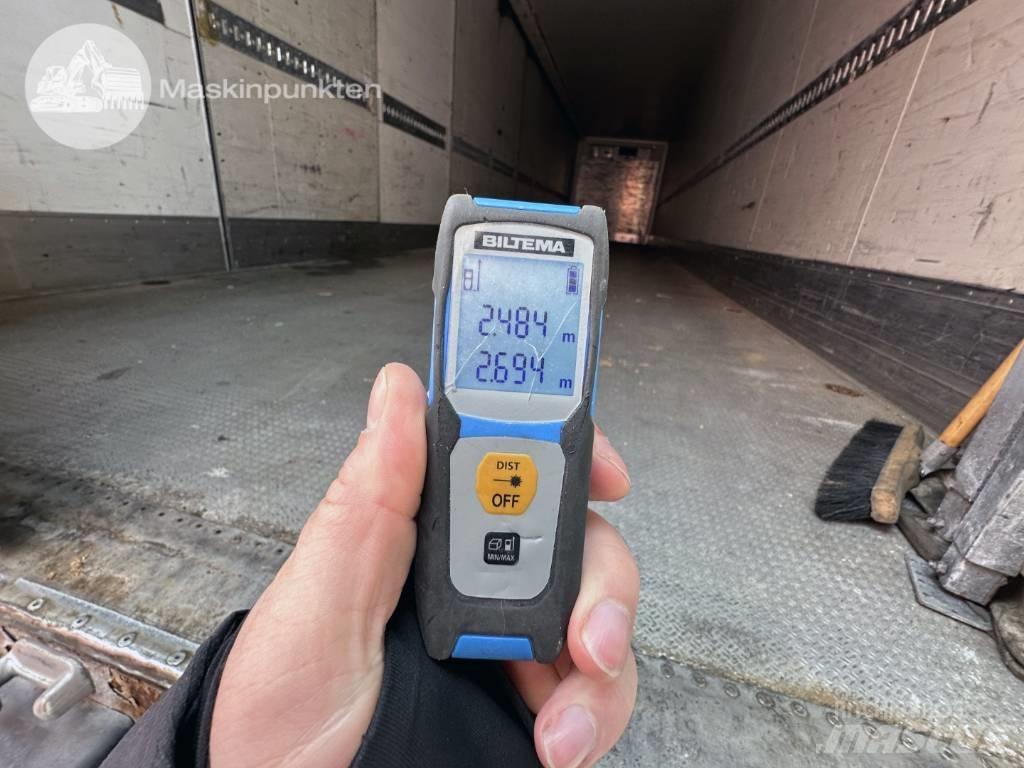Schmitz SKO 24 控溫式半拖車