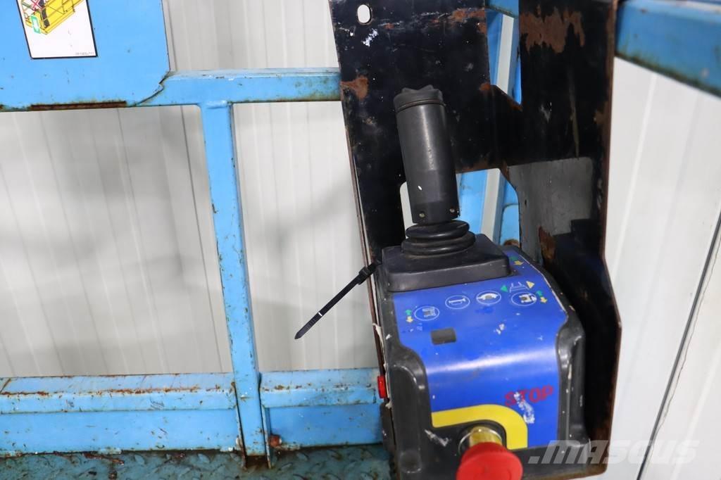 Mantall XE140W 剪式升降機